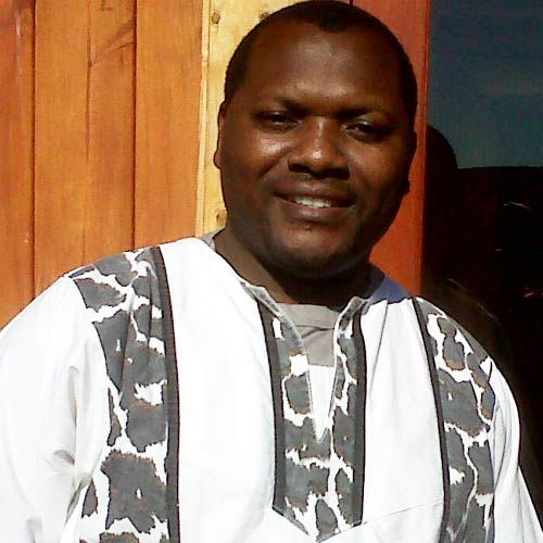 SERVICE WITH A SMILE: Addo Afrique host Moses Temaremoyo’s willingness to help and passion for South African cooking earned him a nomination for NMBT's "Walking the Extra Tourism Mile" award.