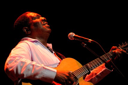 Vusi Mahlasela Vusi Mahlasela