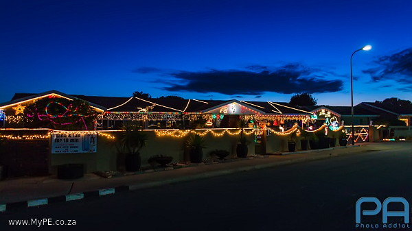 Christmas Light display in Brampton Road, Rowallan Park