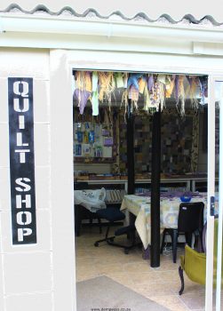 quilt shop at "a peace of art"