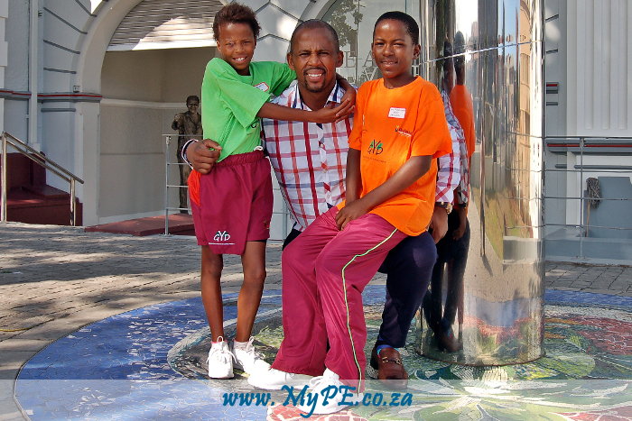 Mzwandile Stick