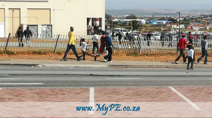 Cleary Park Looters