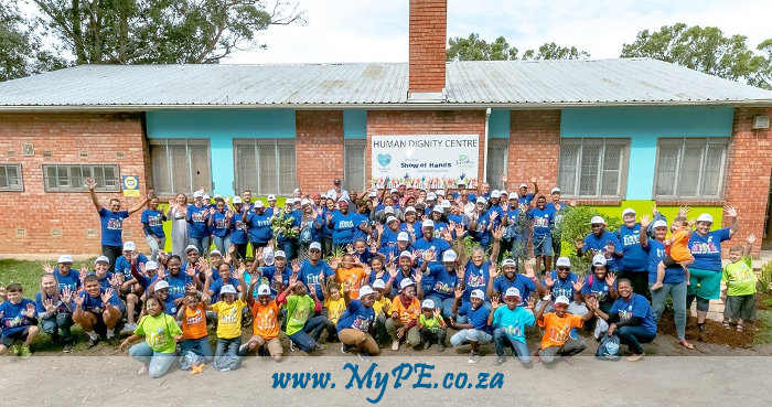 Volkswagen Volunteers give the Human Dignity Centre a Facelift
