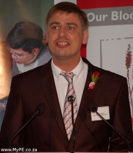 Dr Neil Littleton