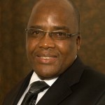 Dr Aaron Motsoaledi
