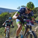 Hill and Louw lead on Day 2